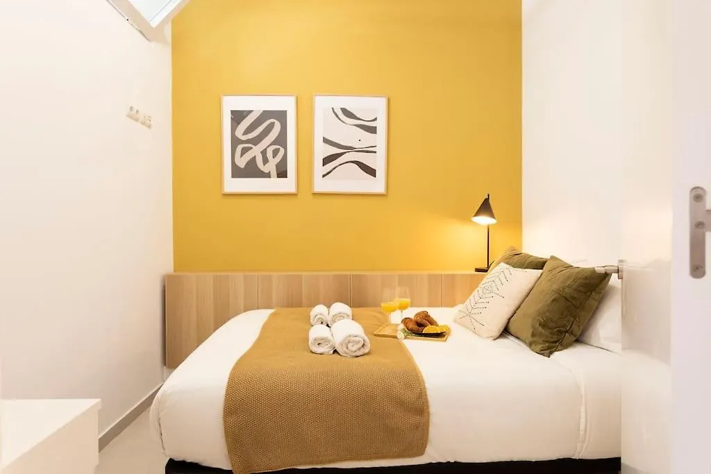 Lodging Apartments Rambla Poblenou 12 Barcelona
